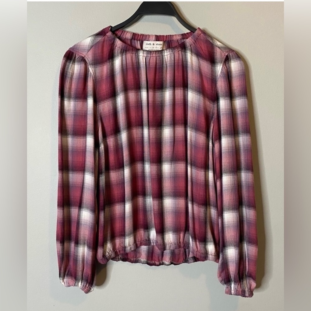 Anthropologie - Cloth & Stone Red and Black Sleeve Blouse with Ruffled Details